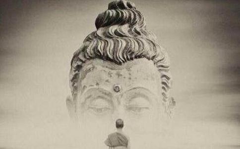 星云大师：短期出家有年龄限制吗？