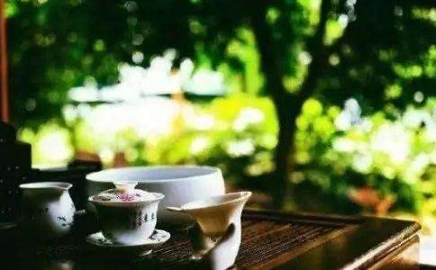 任世事变迁 宠辱皆不惊