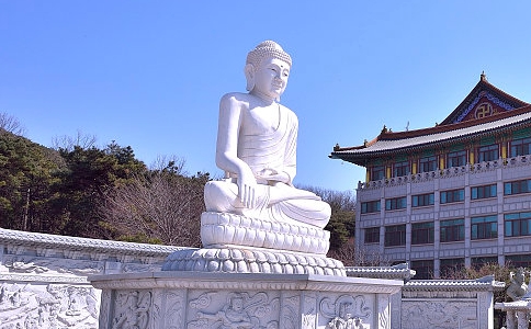 太虚大师：答王寂照问（六则）