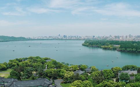 杭州西湖放生池（文白对照）
