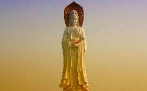念佛求往生可兼念观音、药师佛吗？