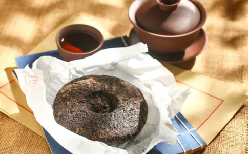 七子饼茶是生茶还是熟茶？七子饼茶的规格